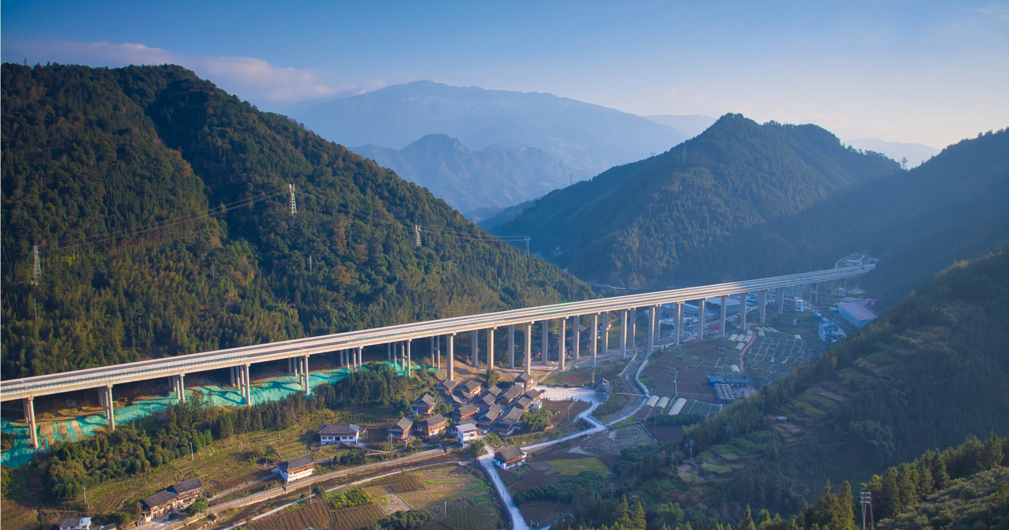 民合特大橋1 龍城高速指揮部供圖_副本.jpg